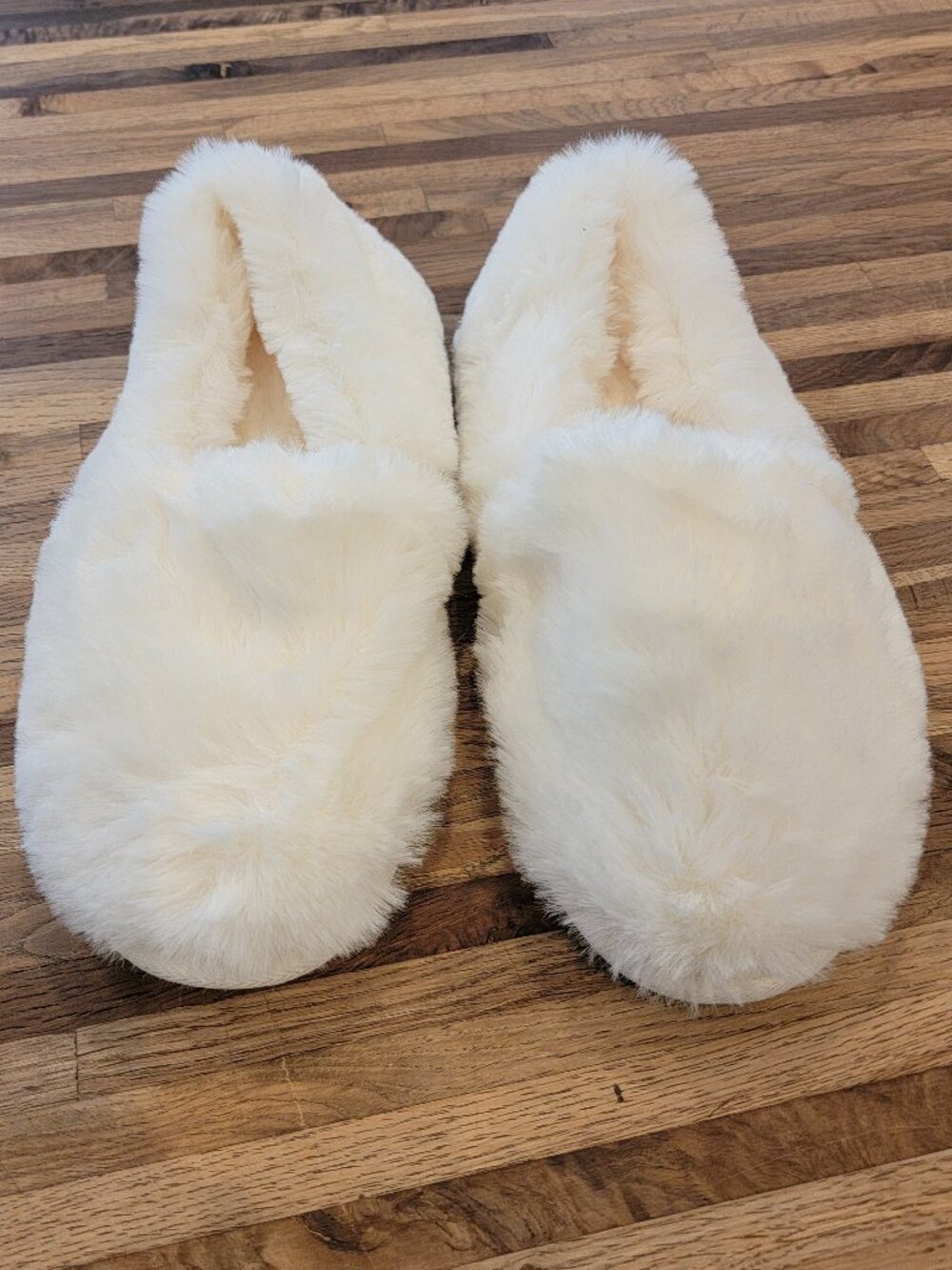 Secret Treasures White Fluffy Faux Fur Slippers